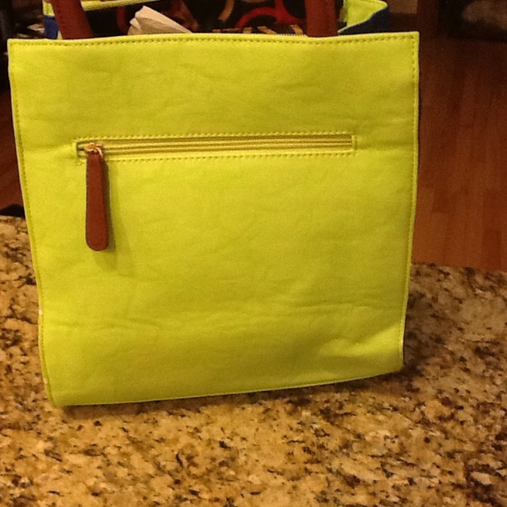 AdiXion Purse NWT